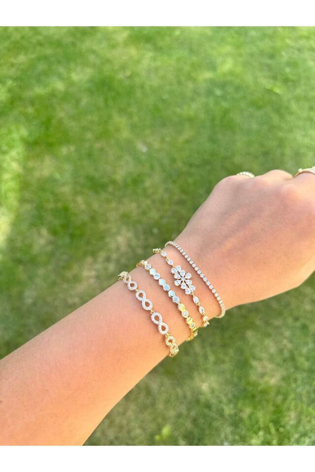 Xuping Minimal Desenli Su Yolu Bileklik