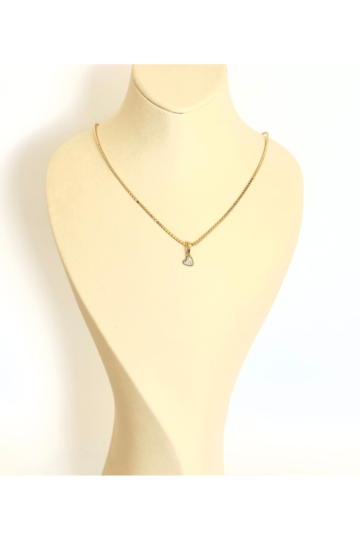 Xuping Zirkon Taş Detaylı Kalpli Kolye